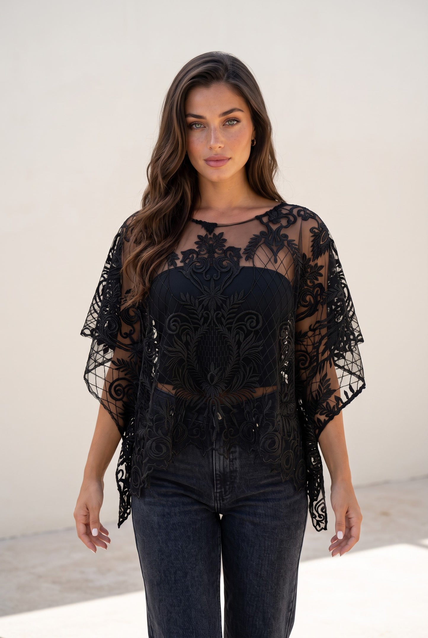 Alhambra Tunic Top (Black)